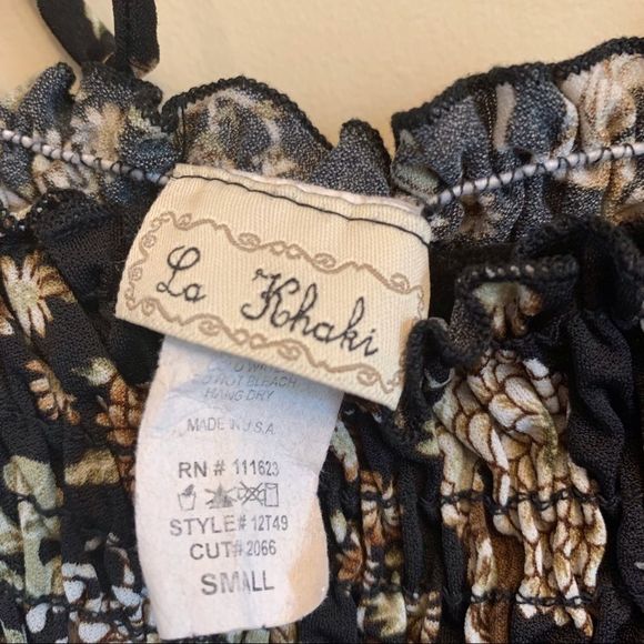 Junior Floral top size small - Picture 3 of 3